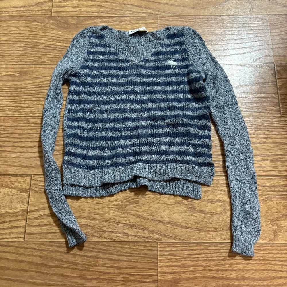 Abercrombie Kids Sweater Small